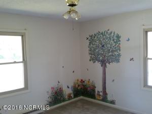 4502 Johnson Cir, Ayden, NC 28513 photo 10