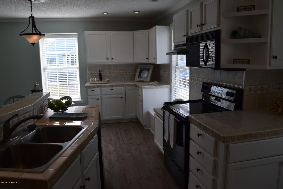 754 Sloop Pointe Ln, Kure Beach, NC 28449 photo 8