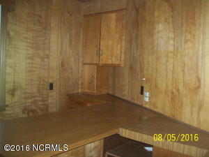 209 Hanover St, Williamston, NC 27892 photo 10