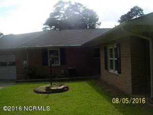 209 Hanover St, Williamston, NC 27892 photo 2