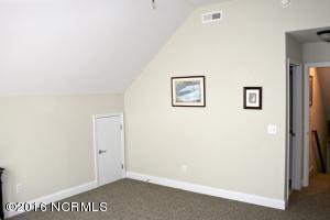 1013 Highlands Dr, Hampstead, NC 28443 photo 34
