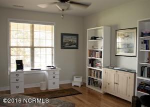 1013 Highlands Dr, Hampstead, NC 28443 photo 12