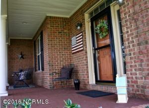 1013 Highlands Dr, Hampstead, NC 28443 photo 3