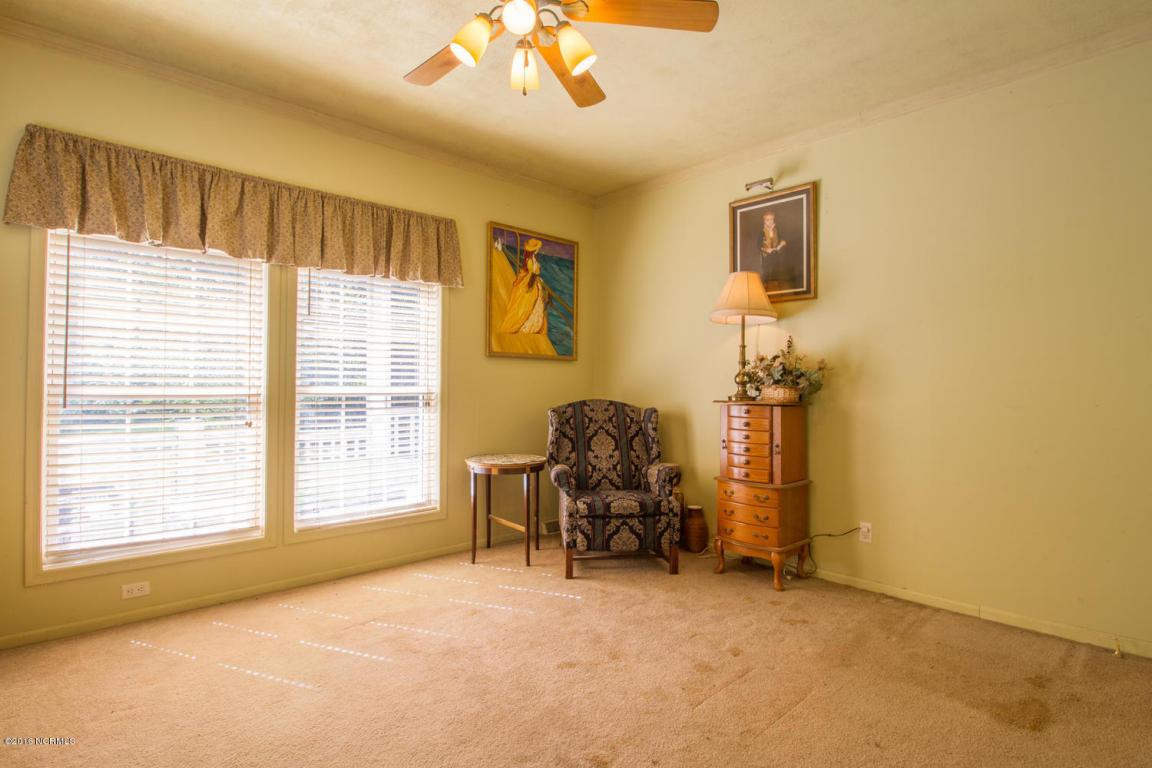 244 Racoon Hollow Rd, Atkinson, NC 28421 photo 16