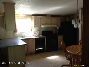 724 Bay Harbor Dr, Hampstead, NC 28443 photo 10