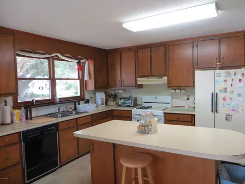 116 Clayton Ln, Atlantic, NC 28511 photo 8