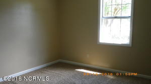 407 E Volant St, Hubert, NC 28539 photo 13