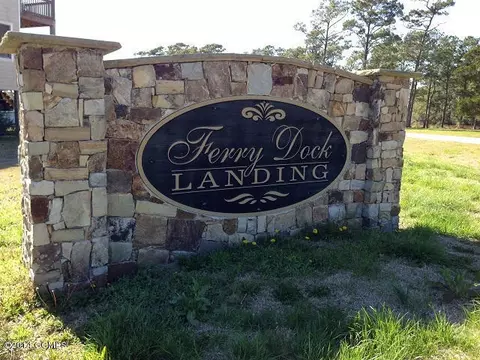 310 Quiet Cv, Gloucester, NC 28528 photo 4