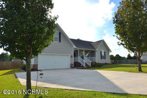315 Oakmont Dr, Hampstead, NC 28443 photo 2