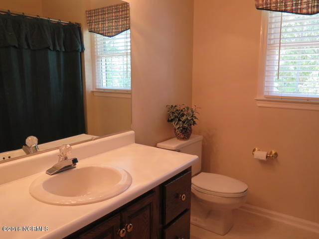 203 E Arrowhead Dr, Clinton, NC 28328 photo 25