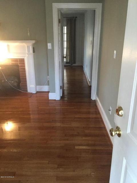 309 E Franklin St, Williamston, NC 27892 photo 8