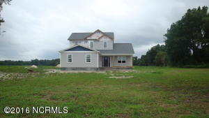 172 Gregory Fork Rd, Richlands, NC 28574 photo 1