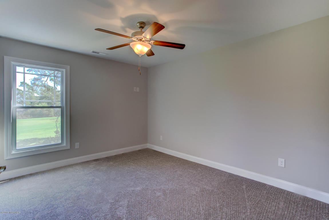 104 Heather Ct, Hampstead, NC 28443 photo 17
