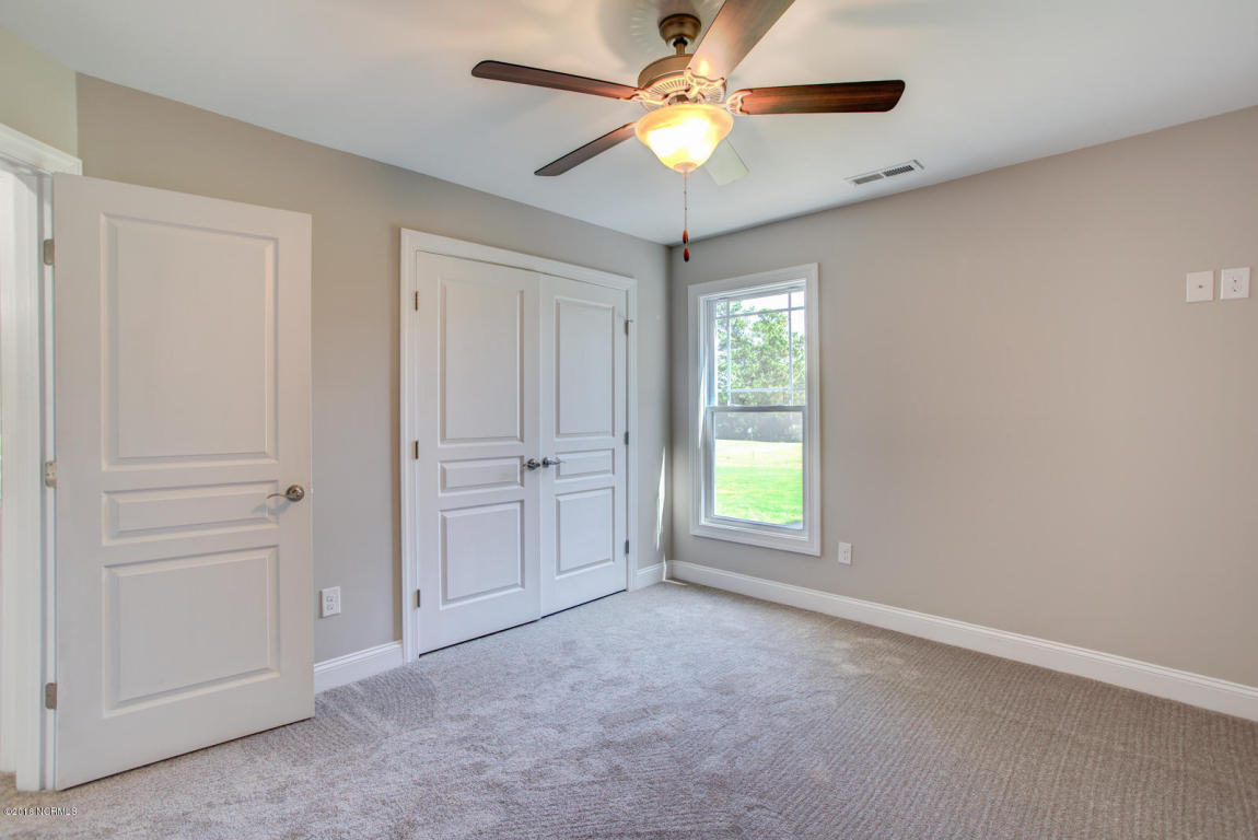 104 Heather Ct, Hampstead, NC 28443 photo 24