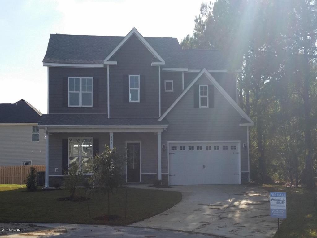 303 Summer Ducks Dr, Hampstead, NC 28443 photo 2