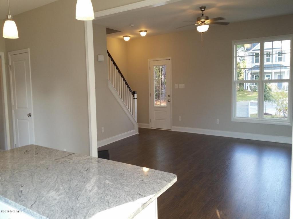 303 Summer Ducks Dr, Hampstead, NC 28443 photo 8