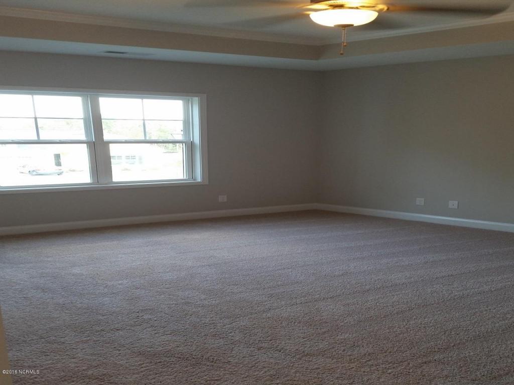 303 Summer Ducks Dr, Hampstead, NC 28443 photo 11