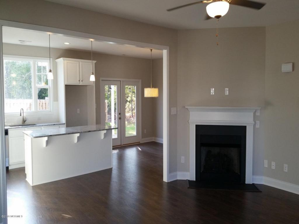 303 Summer Ducks Dr, Hampstead, NC 28443 photo 7