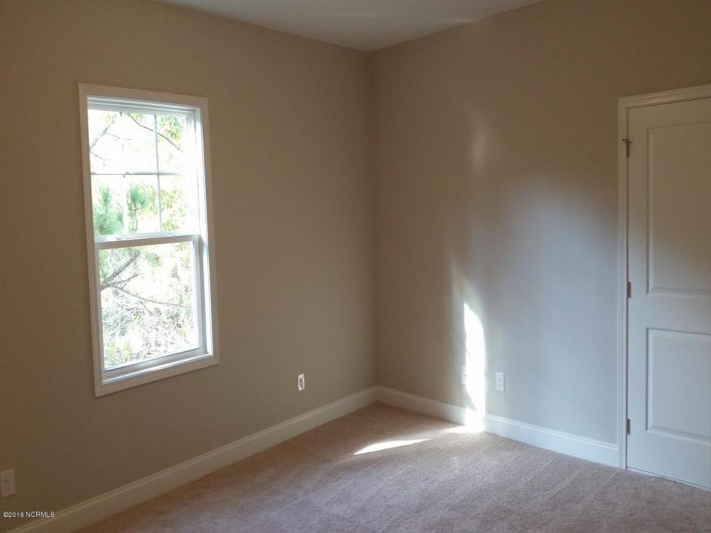 303 Summer Ducks Dr, Hampstead, NC 28443 photo 15