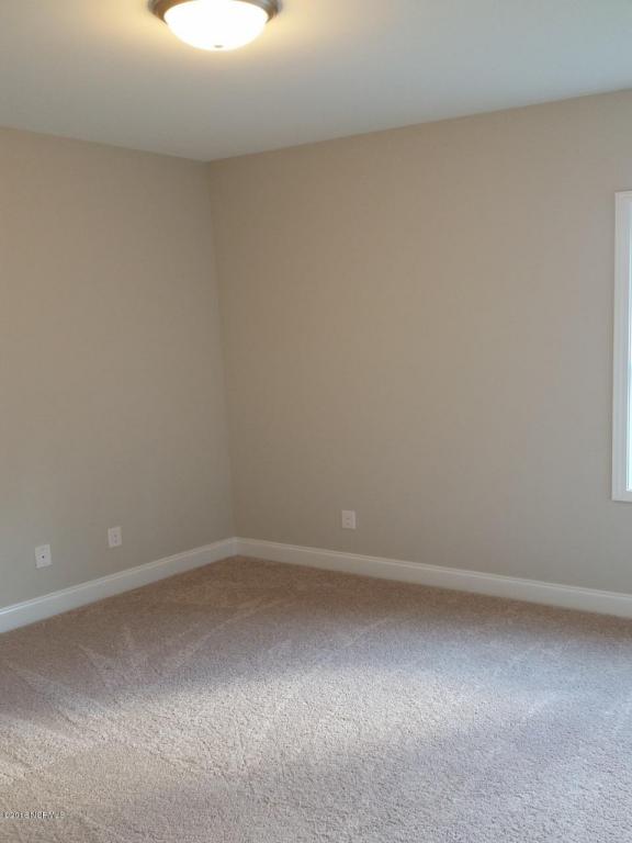 303 Summer Ducks Dr, Hampstead, NC 28443 photo 13