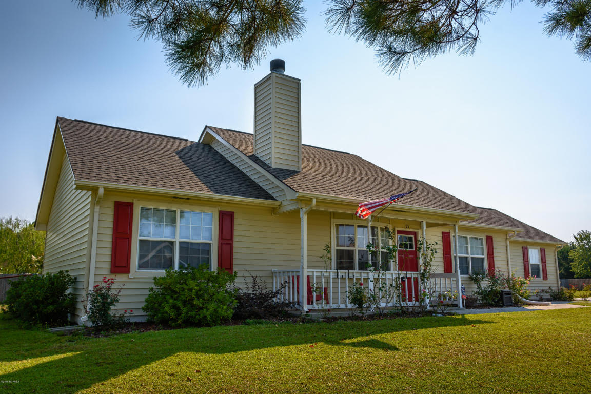 304 Foxridge Ln, Hubert, NC 28539 photo 2