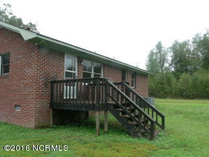 8959 Point Caswell Rd, Atkinson, NC 28421 photo 13
