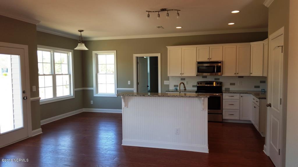 63 Ransom Dr, Hampstead, NC 28443 photo 5