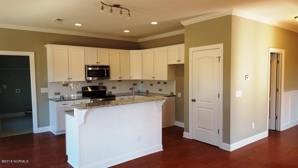 63 Ransom Dr, Hampstead, NC 28443 photo 4