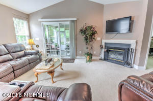 123 Red Bird Ln, Hampstead, NC 28443 photo 5