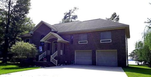 121 Riverview Dr, Washington, NC 27889 photo 1