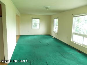 9 Crown Point Rd, Hubert, NC 28539 photo 2
