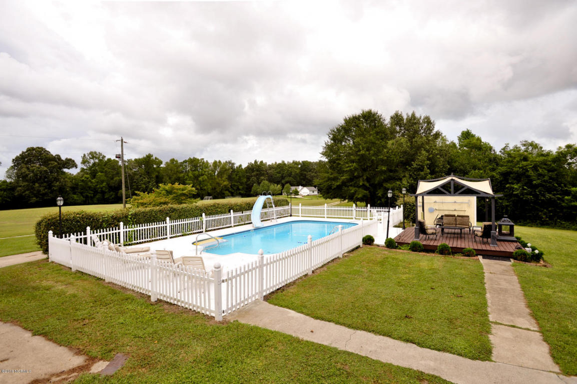 1126 Gregory Fork Rd, Richlands, NC 28574 photo 142