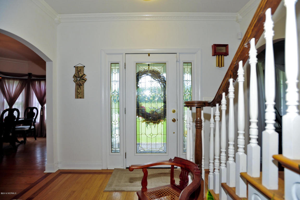 1126 Gregory Fork Rd, Richlands, NC 28574 photo 6