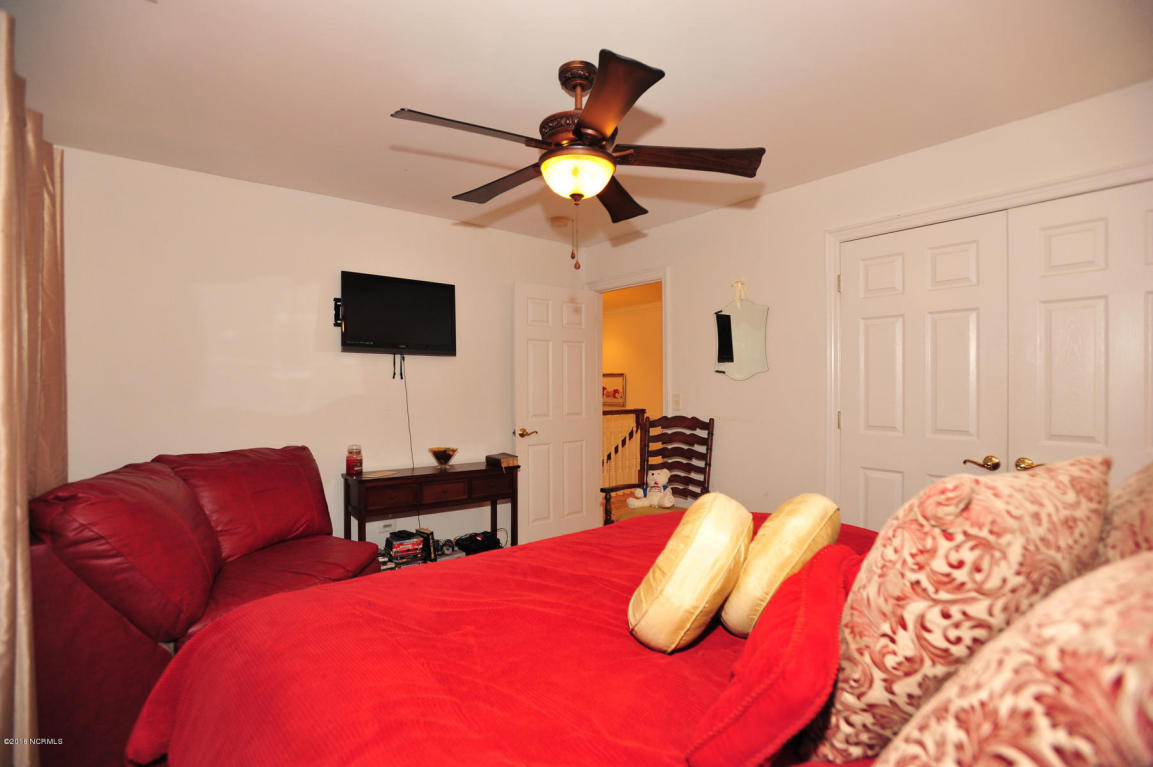 1126 Gregory Fork Rd, Richlands, NC 28574 photo 101