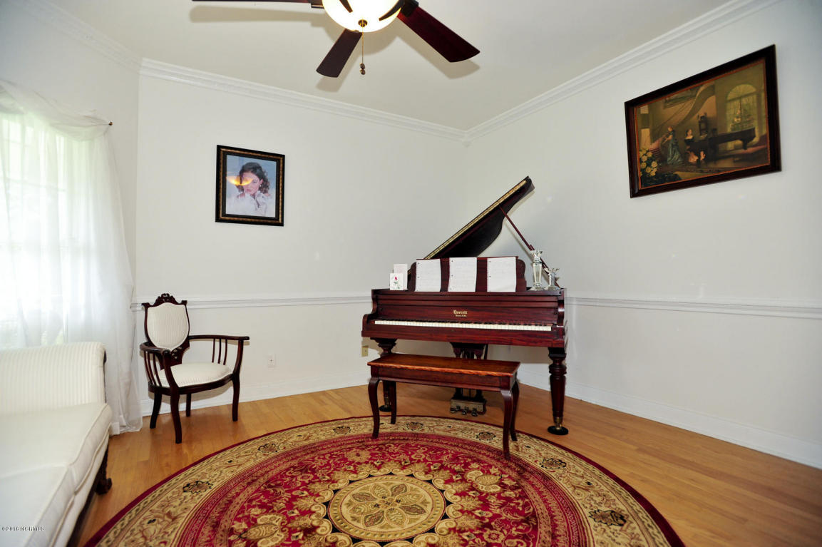 1126 Gregory Fork Rd, Richlands, NC 28574 photo 17
