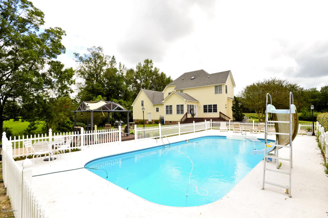 1126 Gregory Fork Rd, Richlands, NC 28574 photo 144