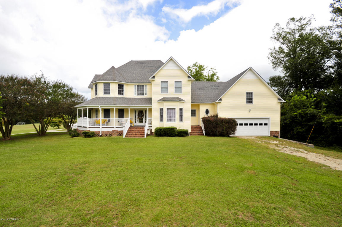 1126 Gregory Fork Rd, Richlands, NC 28574 photo 2