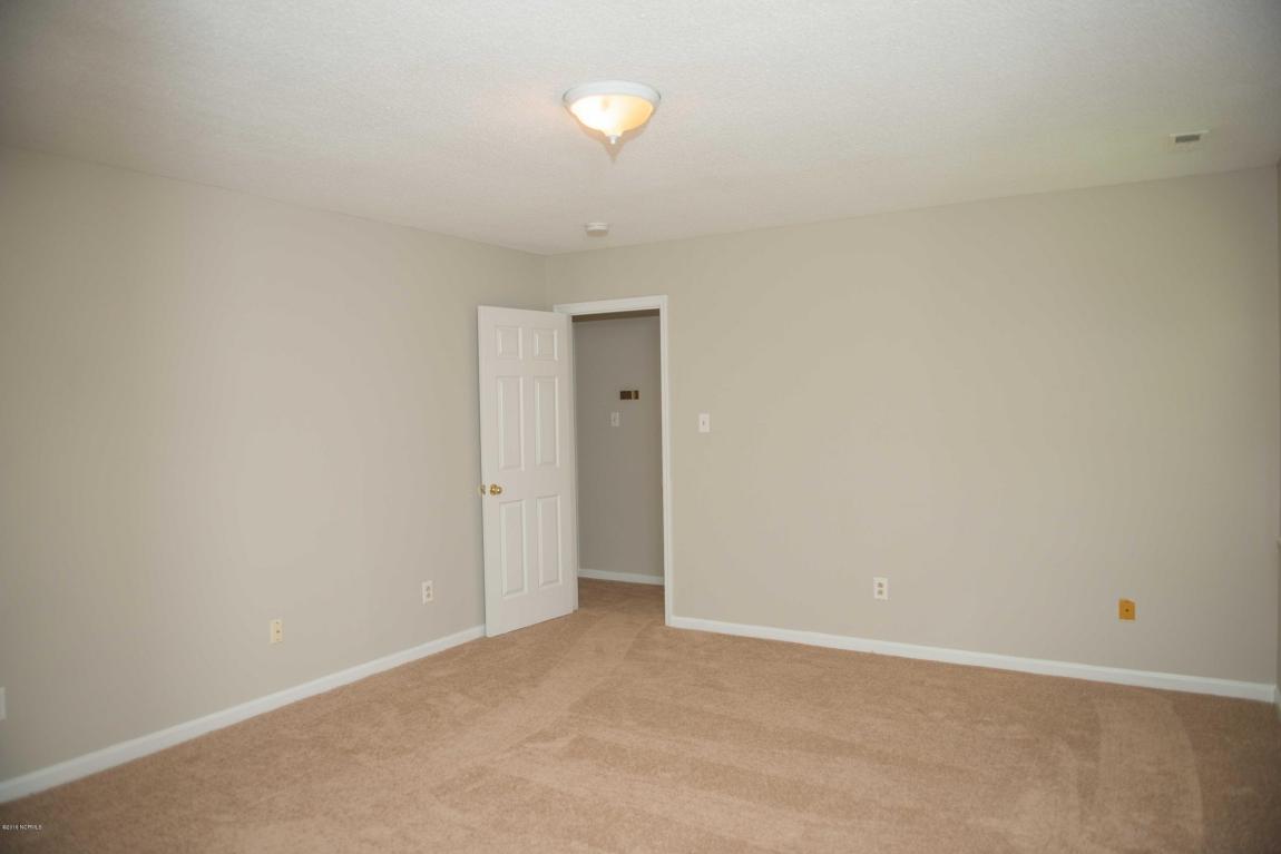 3025 E Windgate Ct, Jacksonville, NC 28546 photo 23