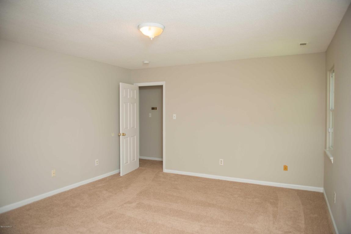 3025 E Windgate Ct, Jacksonville, NC 28546 photo 20
