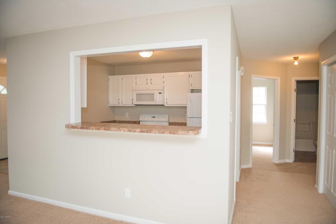 3025 E Windgate Ct, Jacksonville, NC 28546 photo 9