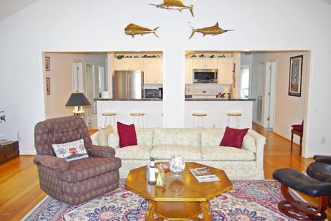 288 Salter Path Rd, Pine Knoll Shores, NC 28512 photo 10