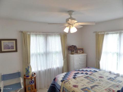 288 Salter Path Rd, Pine Knoll Shores, NC 28512 photo 13
