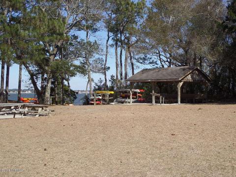 288 Salter Path Rd, Pine Knoll Shores, NC 28512 photo 24