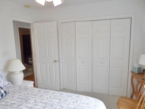 288 Salter Path Rd, Pine Knoll Shores, NC 28512 photo 12