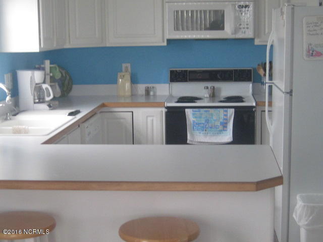 201 E Terminal Blvd, Atlantic Beach, NC 28512 photo 34