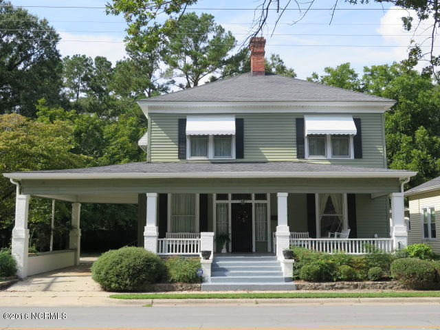 103 E Johnson St, Clinton, NC 28328 photo 1