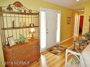 717 Fairway Dr E, Sunset Beach, NC 28468 photo 17