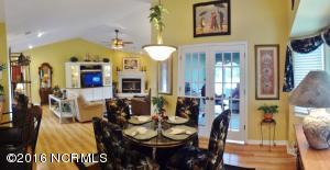 717 Fairway Dr E, Sunset Beach, NC 28468 photo 6