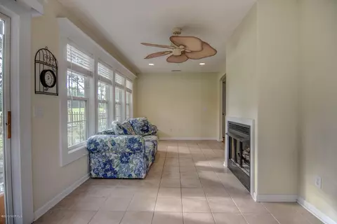 306 Azalea Dr, Hampstead, NC 28443 photo 12
