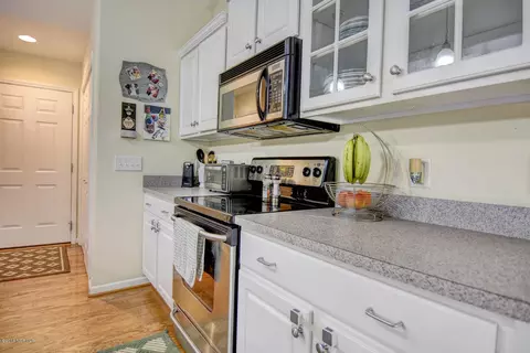 306 Azalea Dr, Hampstead, NC 28443 photo 16